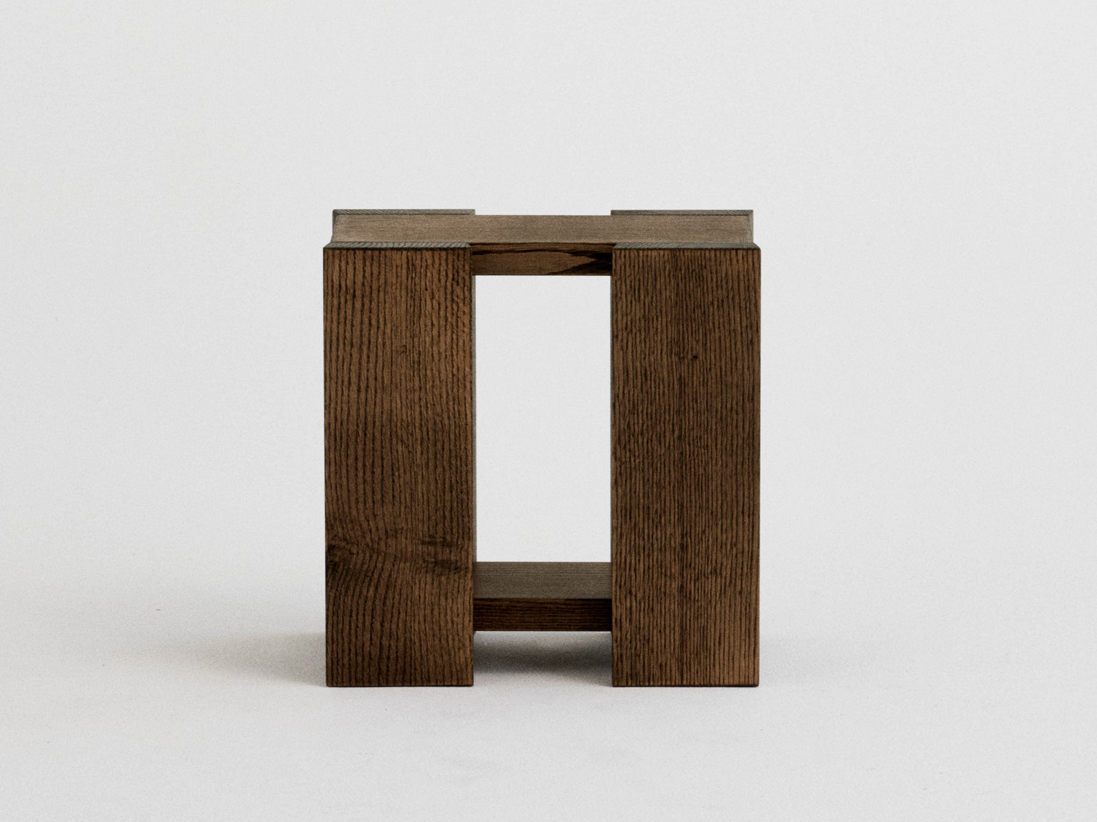 Etagére Side Table | Medium | Smoked
